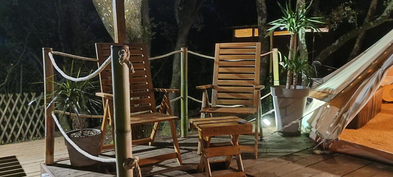 Evasion En Pleine Nature, Tipi Insolite Et Jacuzzi Au Pont Du Gard ! Vers Pont du Gard Ngoại thất bức ảnh
