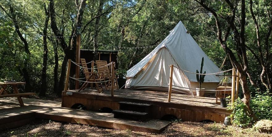 Evasion En Pleine Nature, Tipi Insolite Et Jacuzzi Au Pont Du Gard ! Vers Pont du Gard Ngoại thất bức ảnh